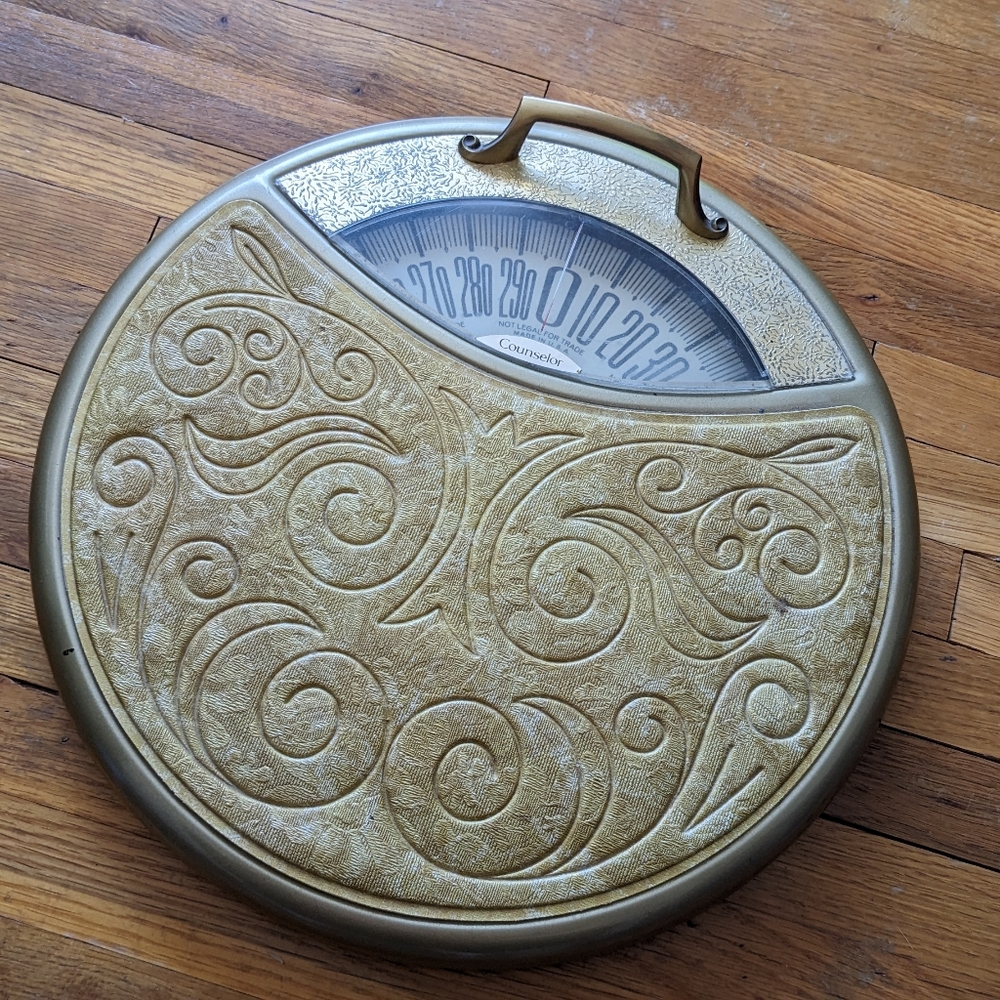 Vintage Bathroom Scale, Counselor , Midcentury Gold Quilted arabesque Vinyl